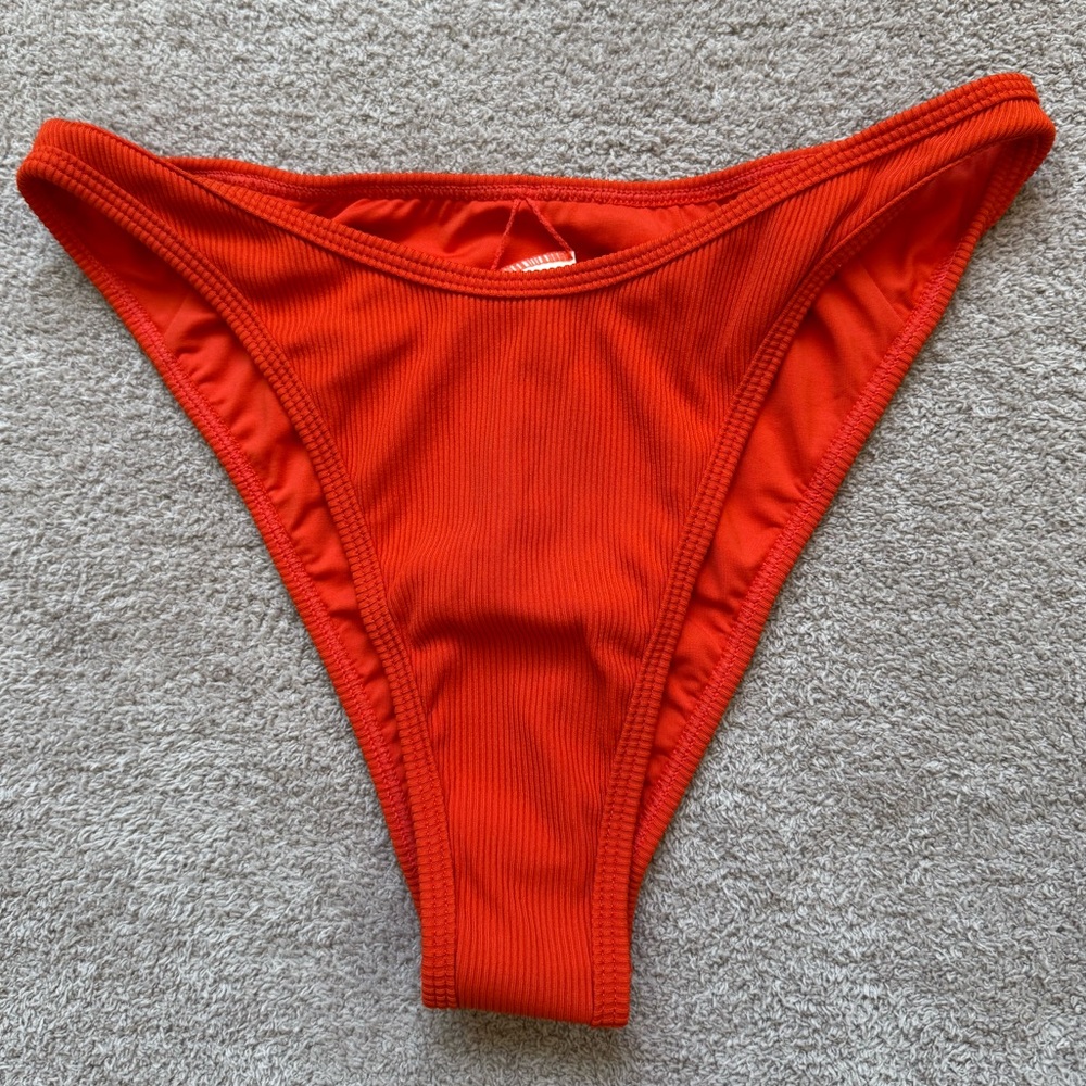 l*space - Ribbed Dominic Bikini Bottom - Medium NWT - Pimento
